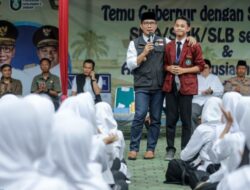 Kadisdik Dampingi Gubernur di Acara ‘Temu Gubernur dengan Siswa dan Guru SMA/SMK/SLB Se-Kabupaten Bogor’
