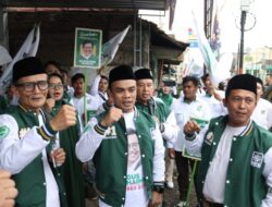 Usai Mendaftarkan Kadernya ke KPU, Asep Deklarasikan Diri Siap Maju di Pilkada KBB 2024