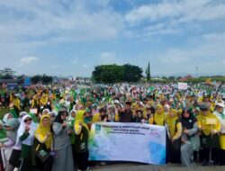 Ribuan Anggota Fatayat NU Bersama Bupati Banyumas Deklarasi Cegah Perkawinan Anak, Wujudkan Pemilu Jujur, Damai & Bebas Money Politik