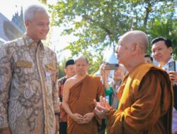 Hadiri Indonesia Tipitaka Chanting, Gubernur Ajak Agamawan Buddha Jaga Suasana Damai di Tahun Politik