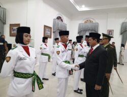 Kukuhkan Anggota Paskibraka di Gedung Negara, ini pesan Bupati Sumedang