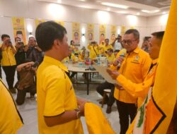 Yusup Munawar Lantik Effendi Edo Jadi Ketua PDK Kosgoro 57 Kota Cirebon, ini Pesannya