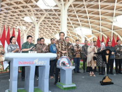 Presiden Jokowi Resmikan WHOOSH, Kereta Cepat Pertama di Indonesia dan Asia Tenggara