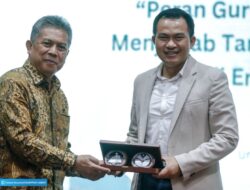 Seminar Nasional Pendidikan Vokasional, Kadisdik: Inovasi Serta Kreativitas Tak Bisa Digantikan AI