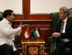 Menhan Prabowo dan Dubes Palestina Bahas Bantuan Kapal RS TNI untuk Palestina