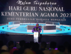 Hari Guru Nasional 2023, Menag Serahkan 98.972 SK Inpassing
