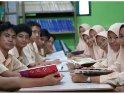 Sebanyak Rp900 Miliar Beasiswa PIP 2024 untuk Siswa Madrasah Segera Cair