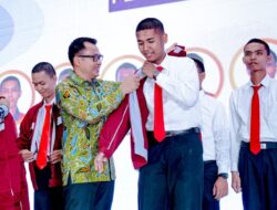 Kadisdik Hadiri Pelepasan Siswa SMK Mitra Industri MM2100 Magang ke Jepang