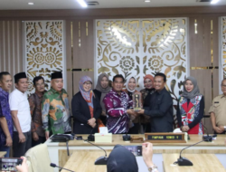 DPRD Jabar Terima Kunjungan Kerja DPRD Bengkulu Bahas Penganggaran Alokasi Dana Program Kemensos dan Dinsos