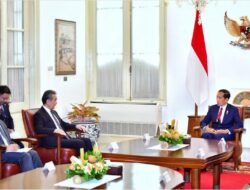 Presiden Jokowi dan Menlu Wang Yi Bahas Kerja Sama Ekonomi dan Situasi Timur Tengah