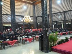 Refleksi Asas Perjuangan Marhaenisme, Bupati Purbalingga Lepas Rombongan Ziarah ke Makam Bung Karno di Blitar