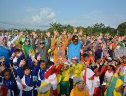 Momentum Hari Anak, Pj Bupati Cilacap Ajak Generasi Muda Manfaatkan Teknologi