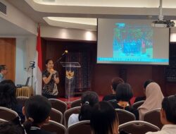 30 Menit Weekend Lintas Negara, Jejak Yayuk Setyaningsih Melestarikan Aksara Nusantara di Indonesia & Hongkong
