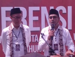 Ayep – Bobby Resmi Mendaftar Sebagai Peserta Pemilukada Kota Sukabumi 2024 ke KPU Kota Sukabumi