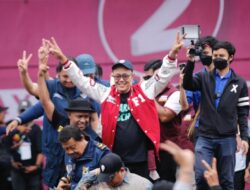 Kampanye Akbar Pasangan Ayep Zaki – Bobby Maulana Dihadiri Ribuan Massa Pendukung