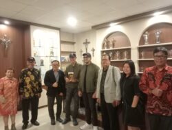 Ayep Zaki – Bobby Maulana Roadshow Kunjungi Beberapa Gereja di Malam Natal