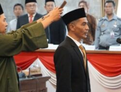 Dua Anggota Baru DPRD Kota Sukabumi Resmi Dilantik