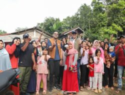 Ayep Zaki – Bobby Maulana Kunjungi Warga Terdampak Bencana Alam