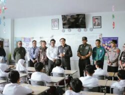 Forkopimda Banyumas & Universitas Muhammadiyah Purwokerto Uji Coba Sistem Integrasi Berbasis AI Makan Bergizi Garuda