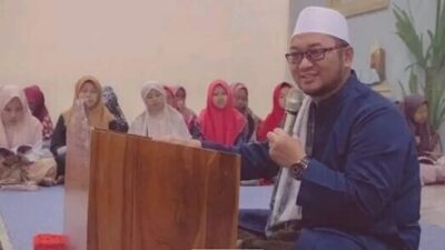 Nabi Muhammad Berakhlak Al-Quran