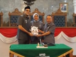 Bobby Maulana Sampaikan LKPJ TA 2024 Dalam Rapat Paripurna DPRD Kota Sukabumi