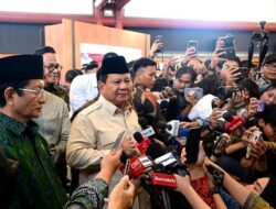 Presiden Prabowo Melepas Keberangkatan Calon Jemaah Haji dari Terminal Khusus: Pemerintah Tingkatkan Pelayanan Haji dan Umrah