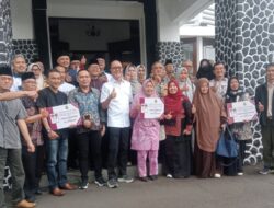 Pemkot. Sukabumi Serahkan Bantuan Hibah Kepada 27 LKSA