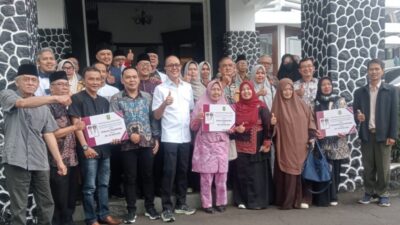 Pemkot. Sukabumi Serahkan Bantuan Hibah Kepada 27 LKSA
