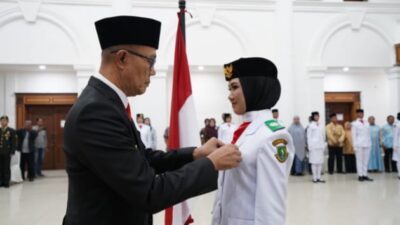 Pengukuhan Paskibraka Kota Sukabumi 2025, Wali Kota Tekankan Semangat Nasionalisme dan Disiplin