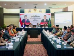 Rakor dengan Pemda Maluku, Menteri Nusron Tekankan Pentingnya Dukungan Pemda dalam Pembuatan Sertipikat Tanah