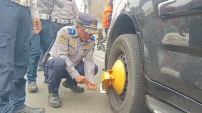 Dishub Cimahi Tertibkan Parkir Liar Demi Kelancaran Lalu Lintas