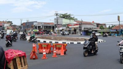 Pemkot Cimahi Klaim Bundaran Jati Sukses Kurangi Kemacetan, Warga Minta Penambahan Rambu Lalu Lintas