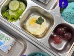 Nasi Goreng Biru Bunga Telang Jadi Inovasi Menu MBG di Kota Sukabumi