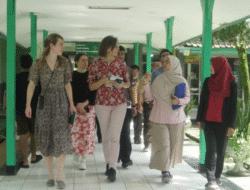 Pusat Pelayanan Hemofilia Terbesar Eropa, Van Creveld Kliniek Bersama World Federation Hemofilia Lakukan Initiation Visit Ke RSUD Banyumas