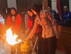 Pemkot Cimahi Perkuat Pertahanan Awal Kebakaran, 60 Relawan Redkar Dapat Pembinaan Khusus