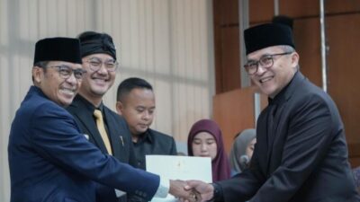 Wali Kota Cimahi Lantik 6 Pejabat 36 Kepala Sekolah, Tekankan Profesionalisme
