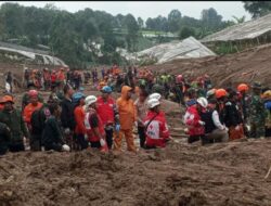 Pratikno Pastikan Operasi SAR Longsor Pasirlangu Berlangsung 24 Jam