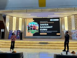 Kejari Cimahi Perkuat Kesadaran Hukum Guru Lewat Program Jaksa Sahabat Guru