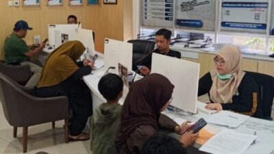 Penonaktifan Data Mengintai Warga yang Abai Rekam KTP-el