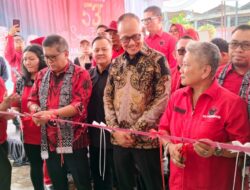 Hasto Resmikan Klinik Waluya Sukabumi, Tegaskan Keberpihakan PDI Perjuangan Kepada Rakyat Kecil