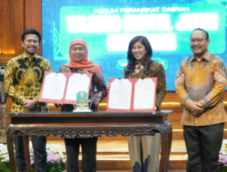 Talenta Digital Jatim Mendunia, Pemprov Jatim Teken Adendum MoU dengan BPSDM Komdigi RI
