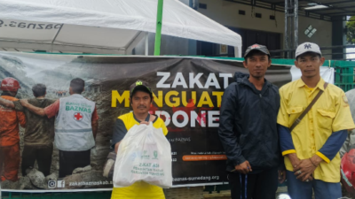 ‎Baznas Sumedang Berbagi Ramadan, 333 Pasukan Kuning Terima Paket Sembako