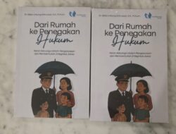 Keluarga Sebagai Pondasi Integritas Jaksa: Buku Baru Mantan Waka Jaksa Agung Buka Wawasan Baru