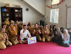 Inspektorat Kota Cimahi Salurkan Santunan untuk Yatim dan Santri Yayasan Al Badru