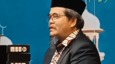 HAJI: RITUAL SUCI DI PERSIMPANGAN GENGSI DAN INDUSTRI