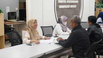 Solusi Bagi Pekerja, Layanan PELATARAN Buka Kesempatan Urus Tanah di Hari Libur