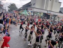 23 Sanggar Tari Semarakkan Hari Tari Internasional, Alun-Alun Cimahi Jadi Panggung Budaya