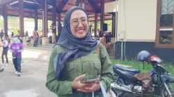 Membangun Karakter Lewat Kuas, DLH Cimahi Puji Inisiatif FORKIS dalam Edukasi Pilah Sampah