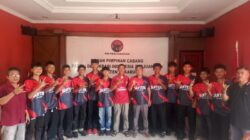 11 Atlet Sepak Bola Dilepas DPC PDI Perjuangan Sukabumi, Siap Tempur Rebut Tiket Soekarno Cup Nasional