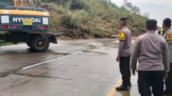 Hujan Deras Picu Longsor di Tol Parungkuda KM 72B, Arus Dialihkan ke GT Cigombong